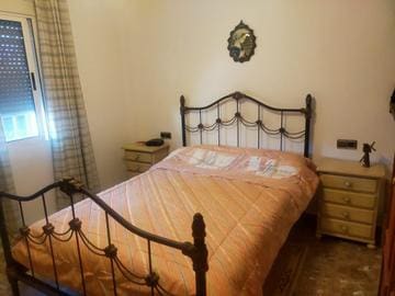 5 bedroom Villa for sale in Elche / Elx with pool - € 420,000 (Ref: 9730391)