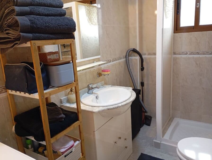 2 soveværelse Lejlighed til salg i Daya Vieja med swimmingpool - € 137.500 (Ref: 9840446)