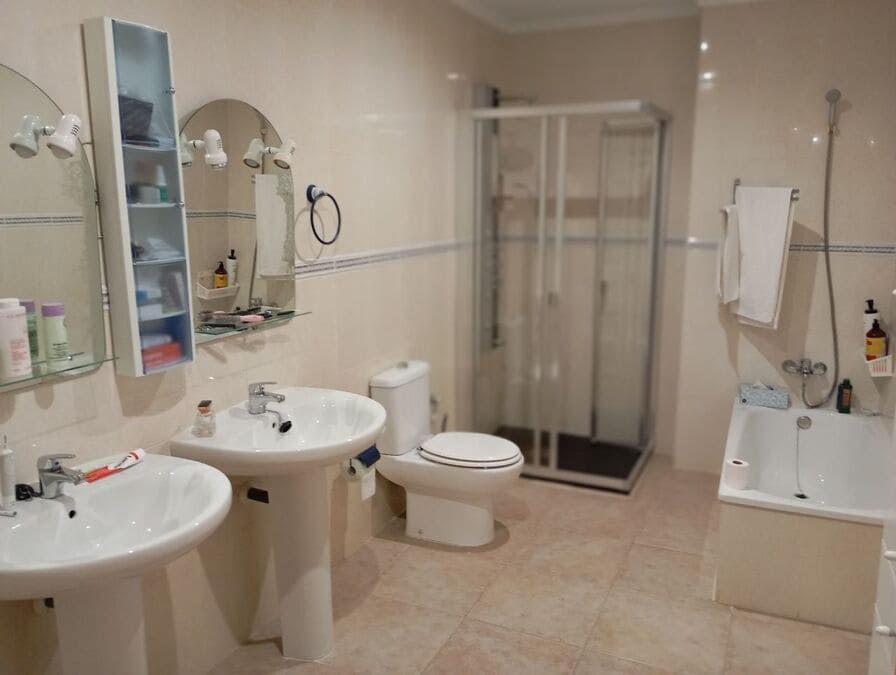 4 chambre Finca/Maison de Campagne à vendre à Daya Nueva avec piscine garage - 395 000 € (Ref: 9955424)