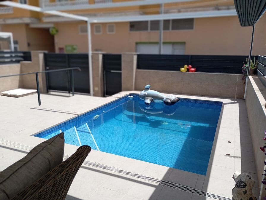 2 bedroom Villa for sale in Formentera del Segura with pool garage - € 245,000 (Ref: 9967908)