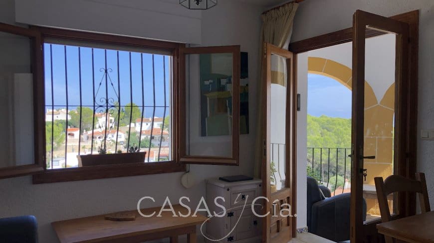 3 makuuhuone Huvila myytävänä paikassa La Font d'En Carros mukana uima-altaan - 245 000 € (Ref: 6633700)