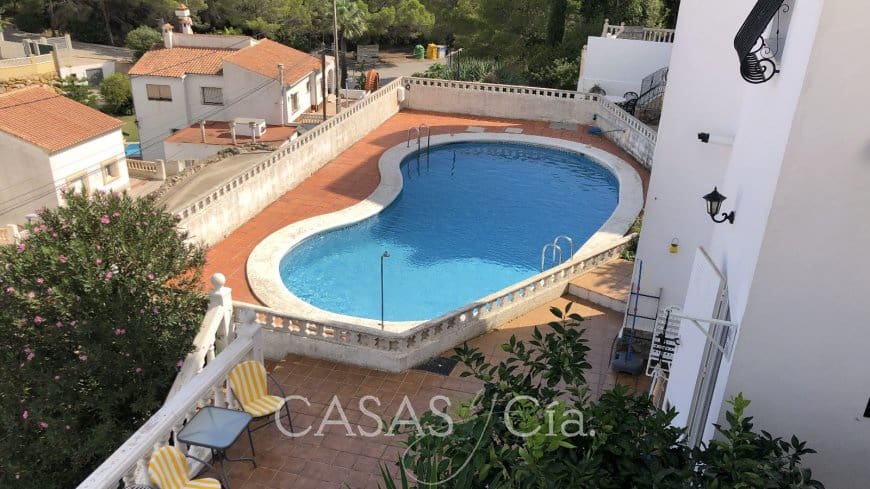 3 makuuhuone Huvila myytävänä paikassa La Font d'En Carros mukana uima-altaan - 245 000 € (Ref: 6633700)