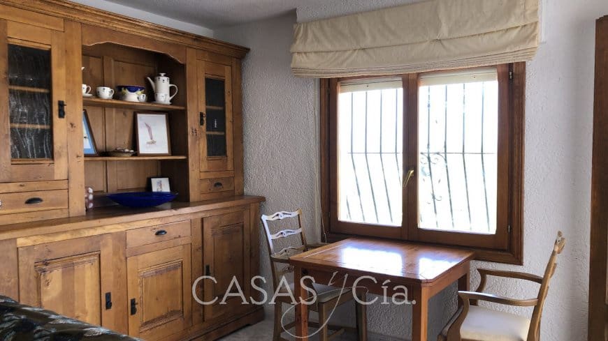 3 makuuhuone Huvila myytävänä paikassa La Font d'En Carros mukana uima-altaan - 245 000 € (Ref: 6633700)