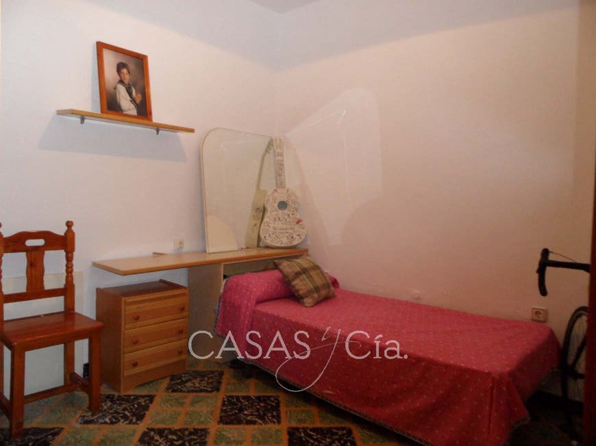 6 sovrum Hus till salu i Oliva - 129 000 € (Ref: 6654770)