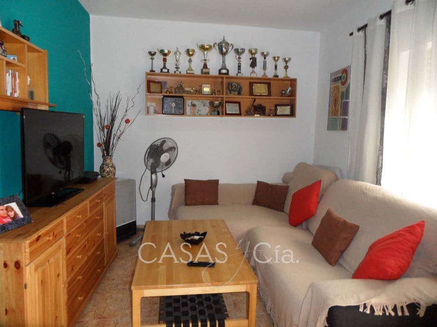 6 sovrum Hus till salu i Oliva - 129 000 € (Ref: 6654770)