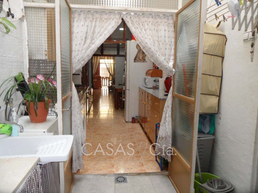 6 sovrum Hus till salu i Oliva - 129 000 € (Ref: 6654770)