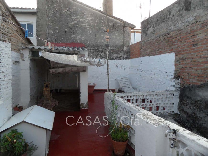 6 sovrum Hus till salu i Oliva - 129 000 € (Ref: 6654770)