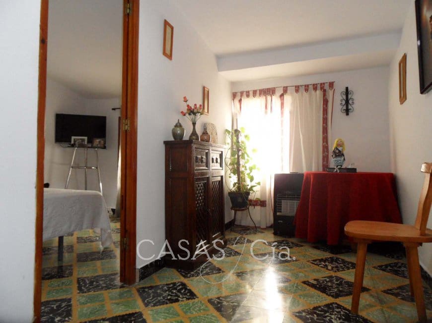 6 sovrum Hus till salu i Oliva - 129 000 € (Ref: 6654770)