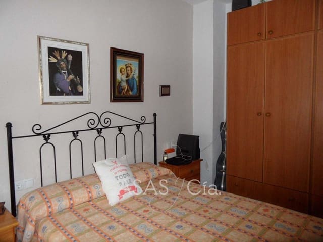 6 sovrum Hus till salu i Oliva - 129 000 € (Ref: 6654770)