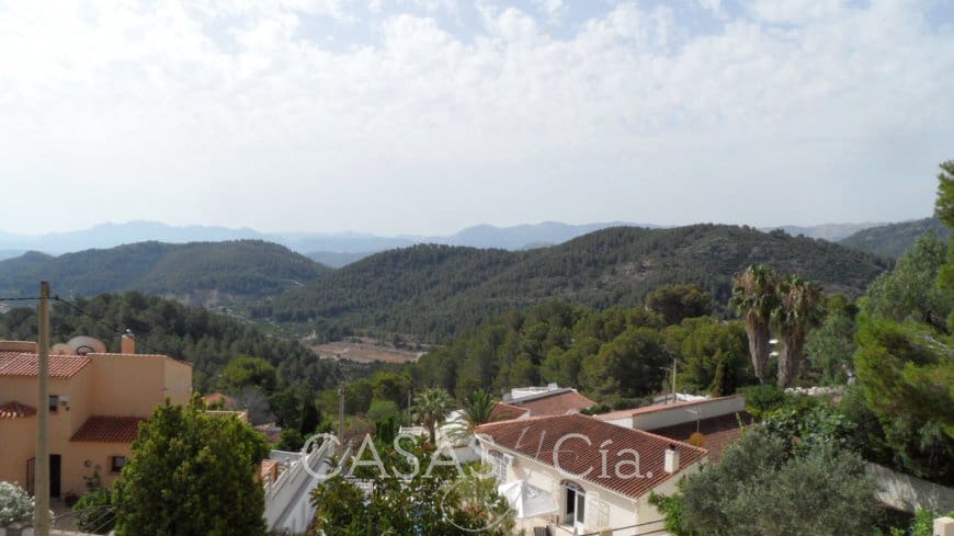 7 soverom Villa til salgs i Oliva med garasje - € 550 000 (Ref: 7337773)