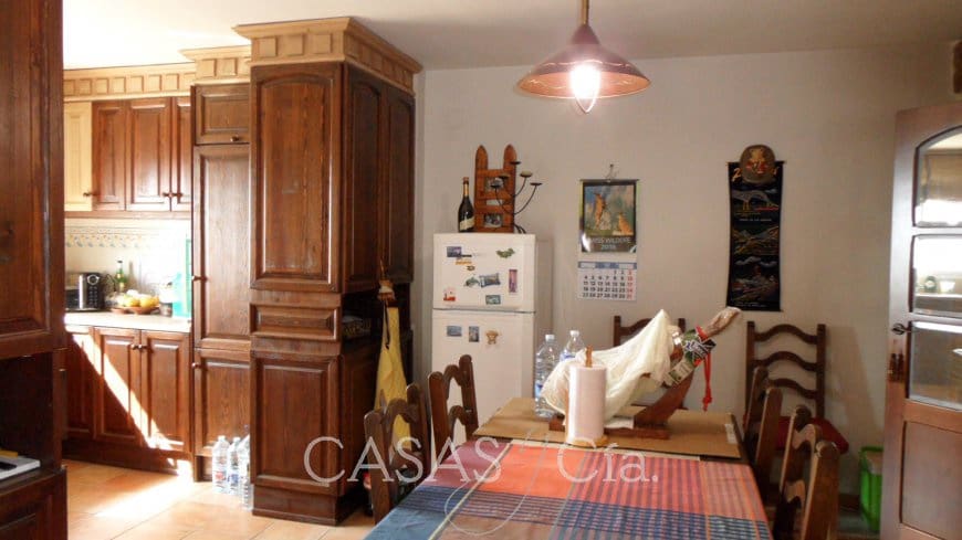 7 soverom Villa til salgs i Oliva med garasje - € 550 000 (Ref: 7337773)