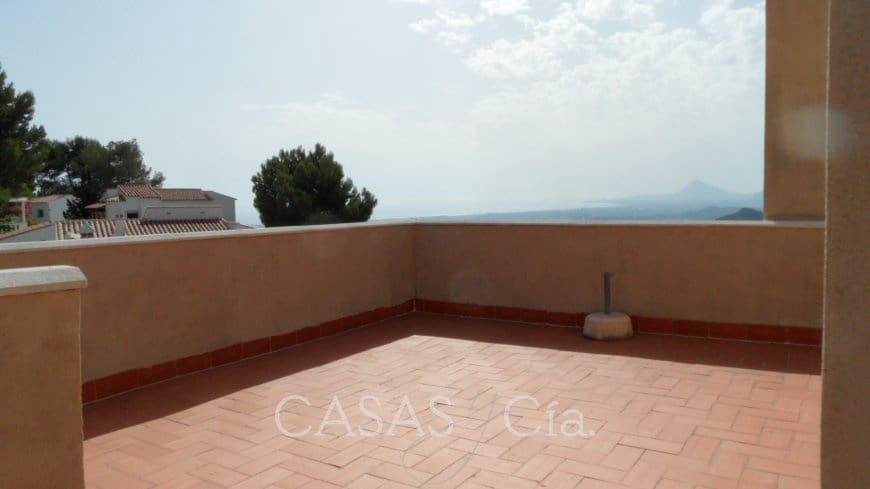 7 soverom Villa til salgs i Oliva med garasje - € 550 000 (Ref: 7337773)