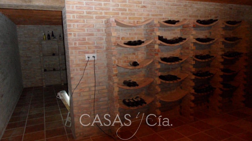 7 soverom Villa til salgs i Oliva med garasje - € 550 000 (Ref: 7337773)