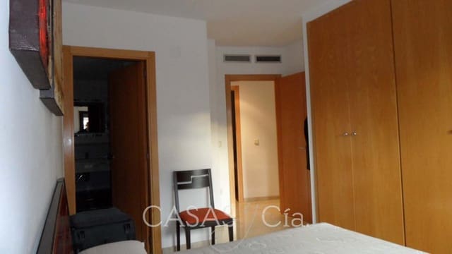 4 soveværelse Lejlighed til salg i Oliva med garage - € 180.000 (Ref: 7681819)