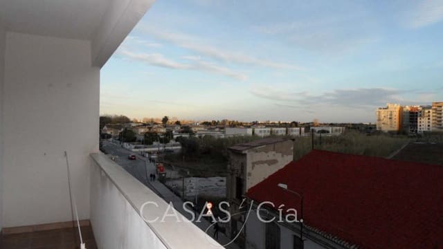 4 soveværelse Lejlighed til salg i Oliva med garage - € 180.000 (Ref: 7681819)