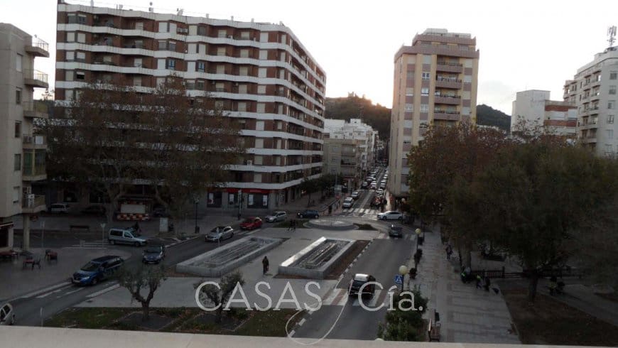 4 soveværelse Lejlighed til salg i Oliva med garage - € 180.000 (Ref: 7681819)