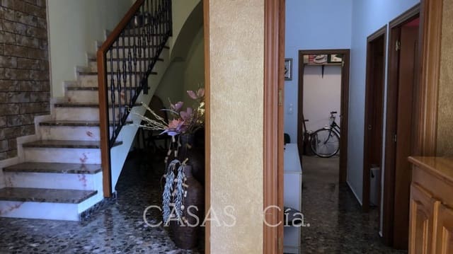 5 chambre Maison de Ville à vendre à Oliva avec garage - 249 950 € (Ref: 7681820)