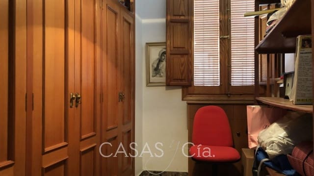 5 chambre Maison de Ville à vendre à Oliva avec garage - 249 950 € (Ref: 7681820)