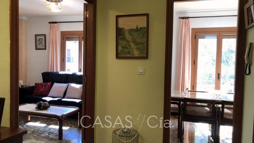 5 soveværelse Byhus til salg i Oliva med garage - € 249.950 (Ref: 7681820)