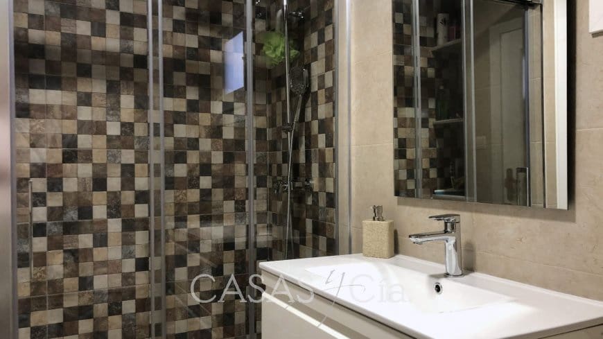 5 soveværelse Byhus til salg i Oliva med garage - € 249.950 (Ref: 7681820)