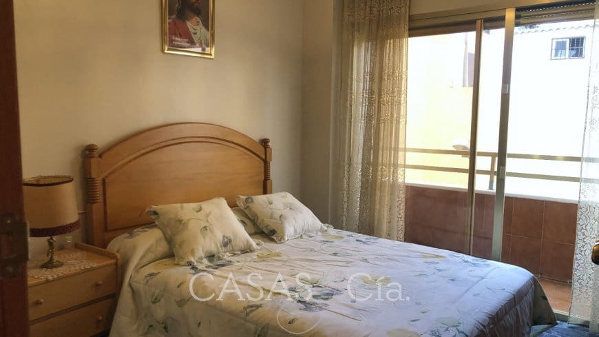 5 bedroom Apartment for sale in Oliva - € 220,000 (Ref: 8260785)