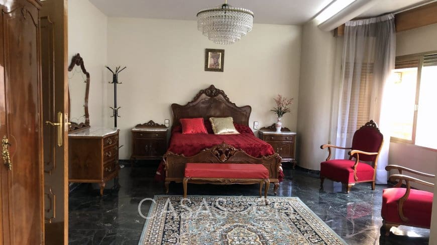 5 bedroom Apartment for sale in Oliva - € 220,000 (Ref: 8260785)