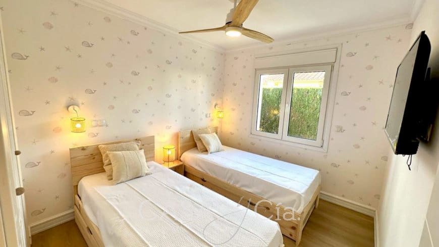 2 soveværelse Lejlighed til salg i Oliva med swimmingpool - € 259.900 (Ref: 8796260)