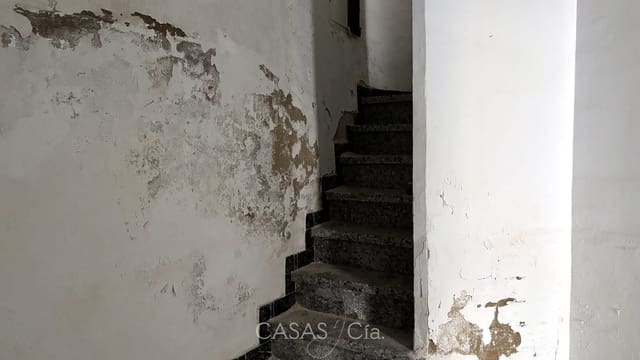 1 bedroom Townhouse for sale in Oliva - € 45,000 (Ref: 8820524)