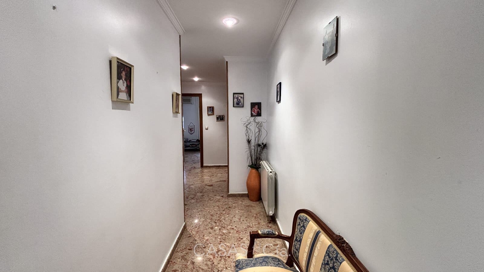 6 chambre Villa/Maison à vendre à Oliva avec piscine - 390 000 € (Ref: 8845673)