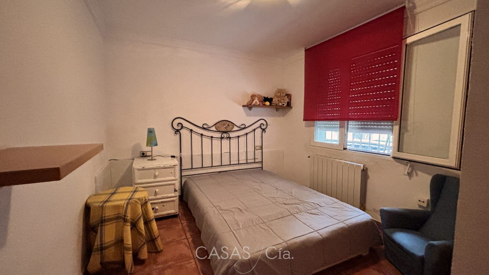 6 chambre Villa/Maison à vendre à Oliva avec piscine - 390 000 € (Ref: 8845673)