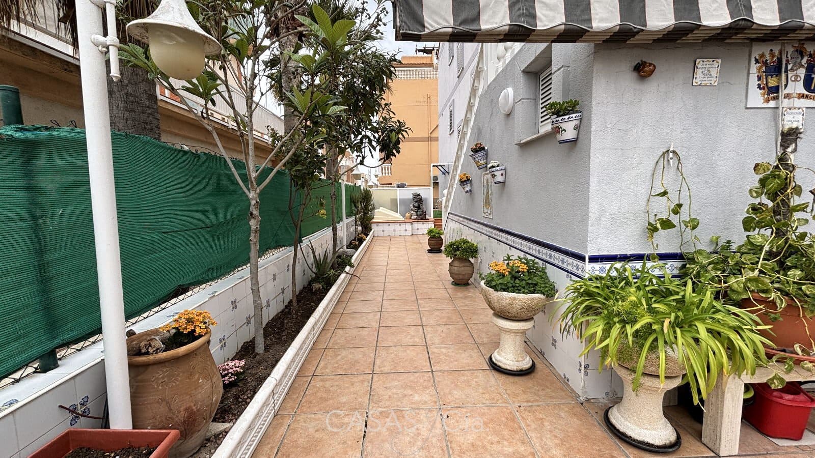 6 chambre Villa/Maison à vendre à Oliva avec piscine - 390 000 € (Ref: 8845673)