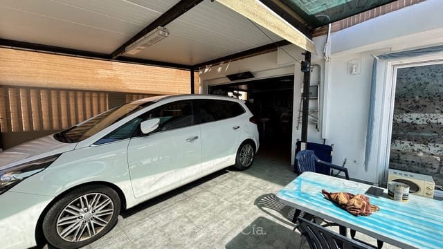 3 chambre Appartement à vendre à Oliva avec garage - 295 000 € (Ref: 8961038)