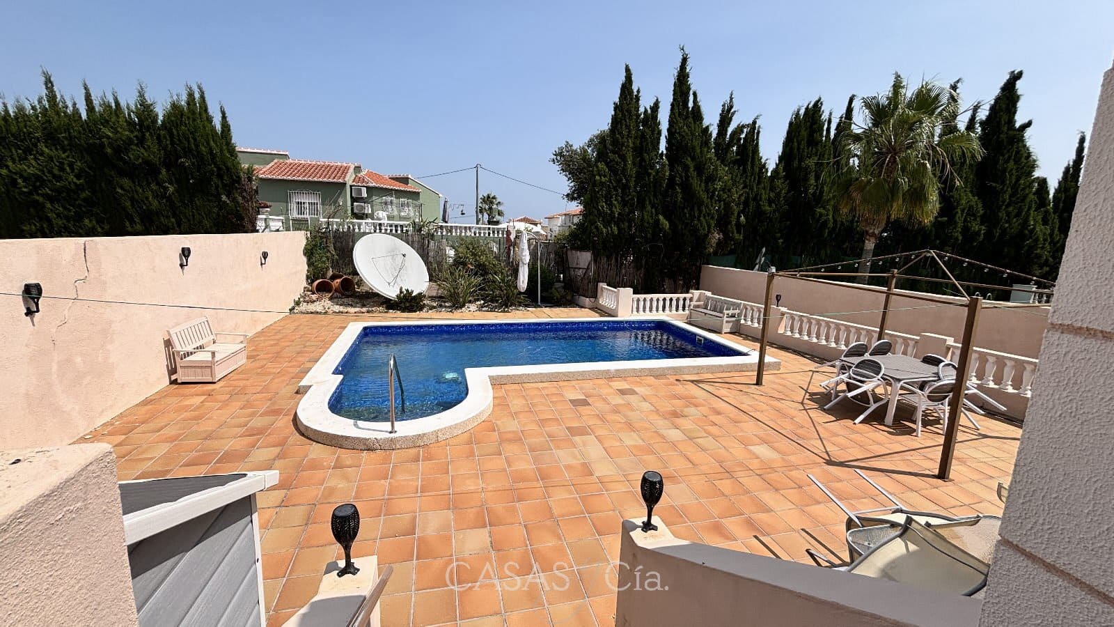 3 soveværelse Villa til salg i La Font d'En Carros med swimmingpool - € 274.000 (Ref: 9030626)