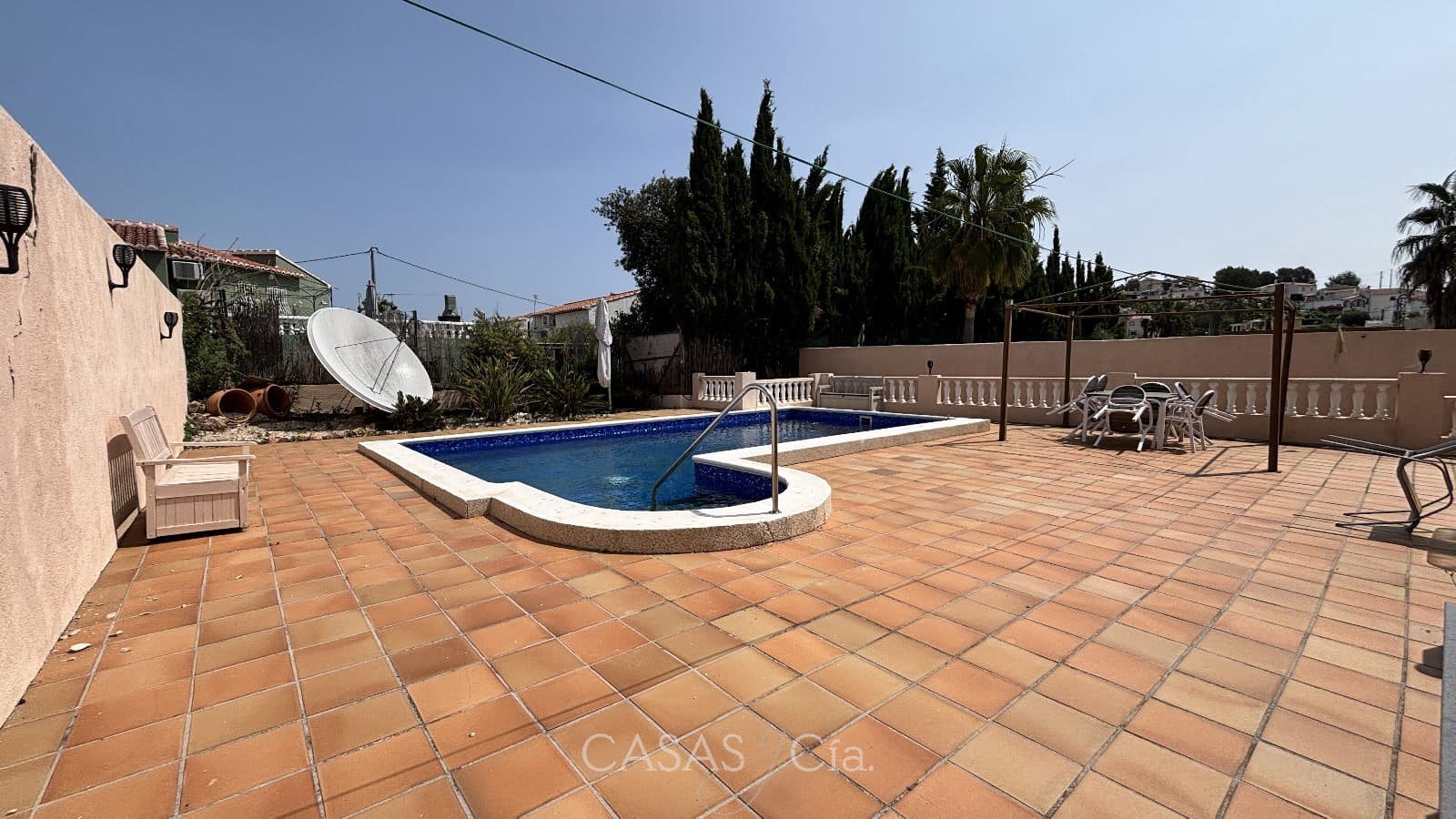 3 soveværelse Villa til salg i La Font d'En Carros med swimmingpool - € 274.000 (Ref: 9030626)