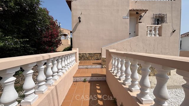 Chalet de 3 habitaciones en La Font d'En Carròs en venta con piscina - 274.000 € (Ref: 9030626)