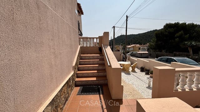 Chalet de 3 habitaciones en La Font d'En Carròs en venta con piscina - 274.000 € (Ref: 9030626)