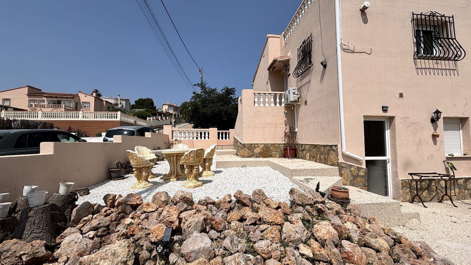 3 soveværelse Villa til salg i La Font d'En Carros med swimmingpool - € 274.000 (Ref: 9030626)