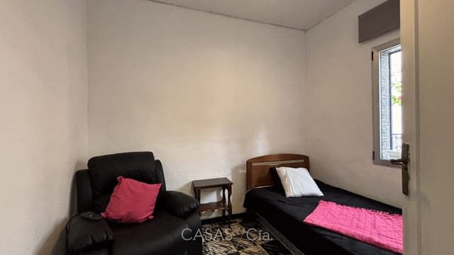5 quarto Casa em Banda para venda em Oliva - 220 000 € (Ref: 9221350)