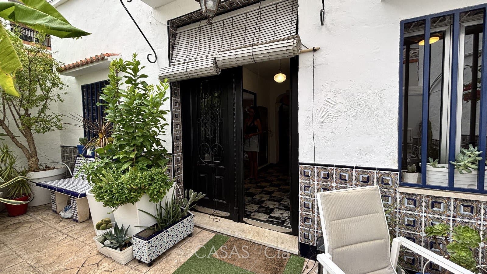 5 quarto Casa em Banda para venda em Oliva - 220 000 € (Ref: 9221350)