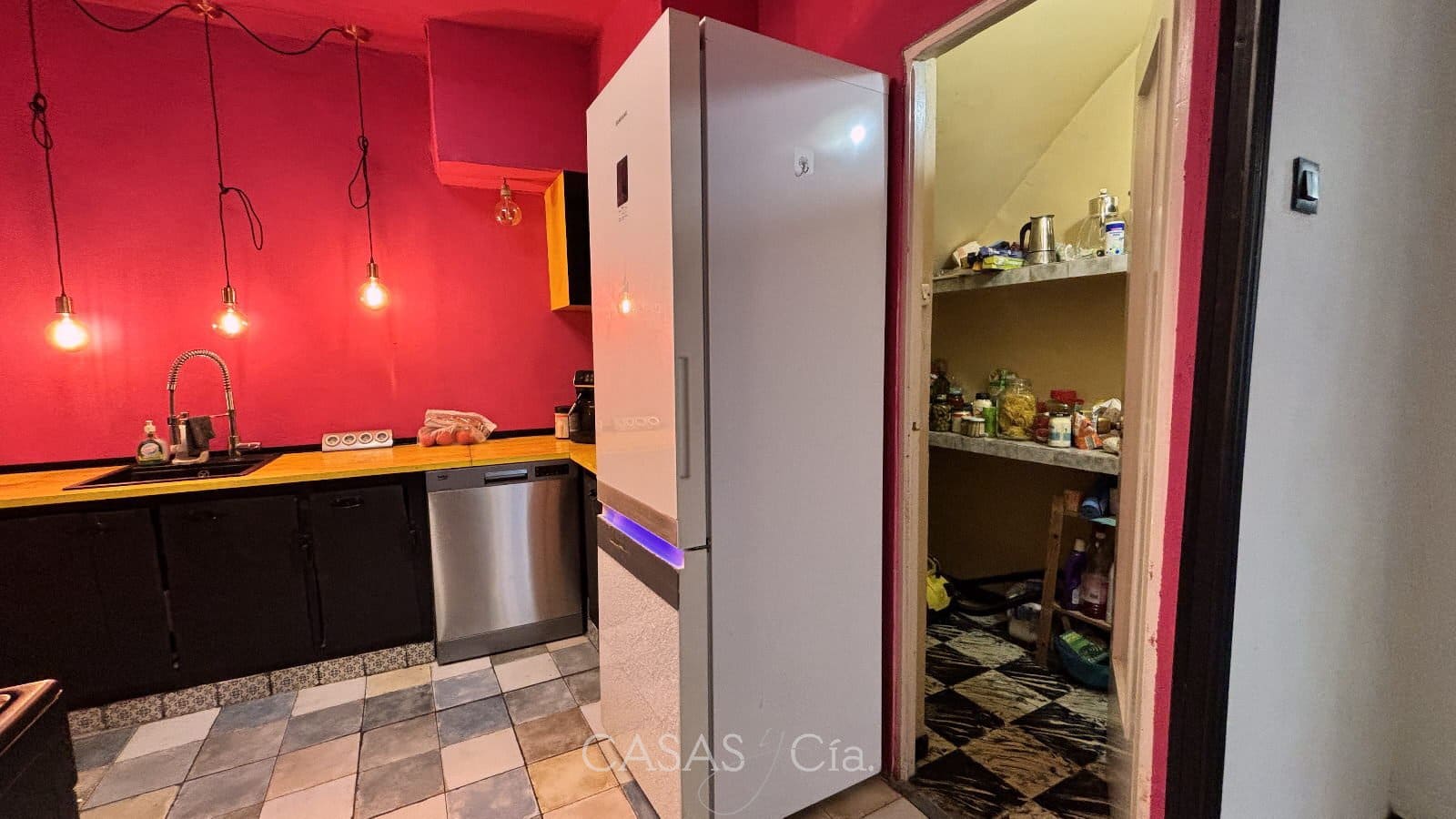 5 quarto Casa em Banda para venda em Oliva - 220 000 € (Ref: 9221350)