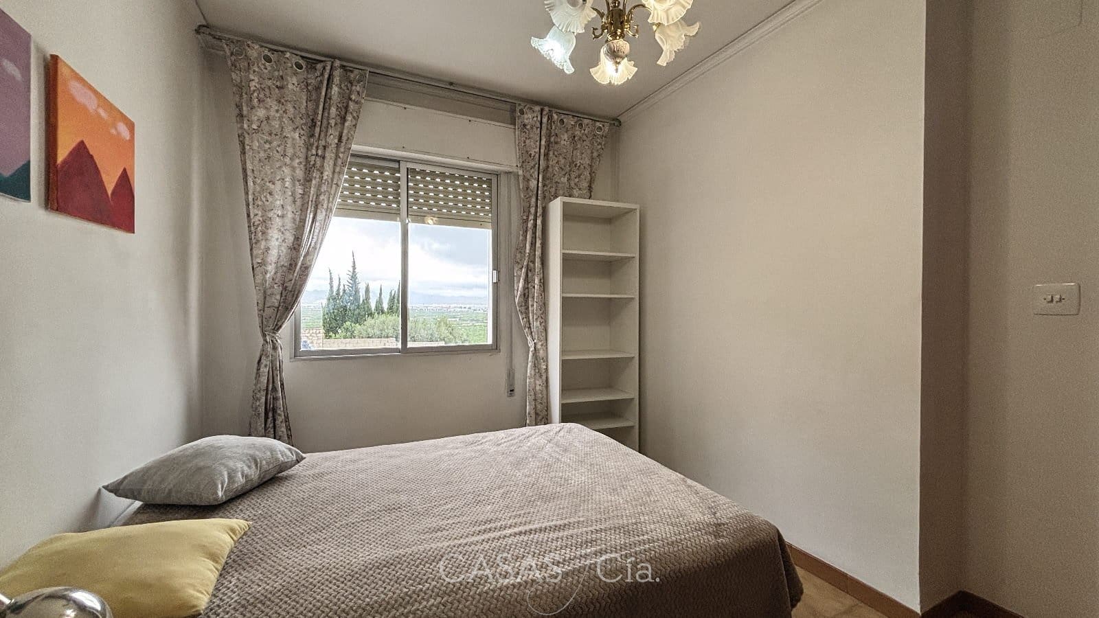 5 quarto Casa em Banda para venda em Oliva - 220 000 € (Ref: 9221350)