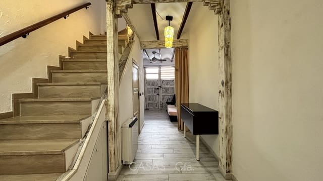 2 chambre Maison de Ville à vendre à Piles - 155 600 € (Ref: 9285753)