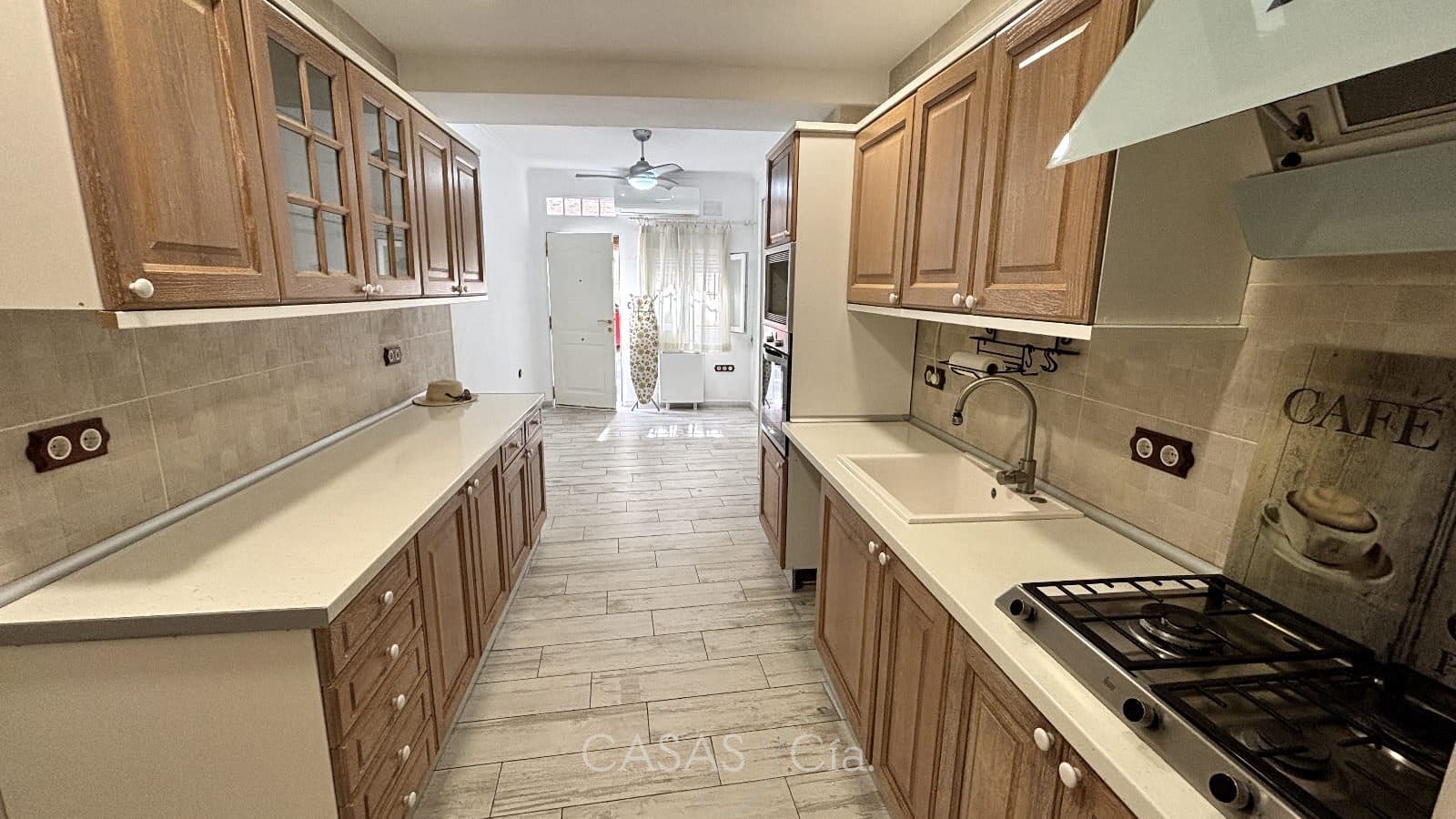 2 chambre Maison de Ville à vendre à Piles - 155 600 € (Ref: 9285753)