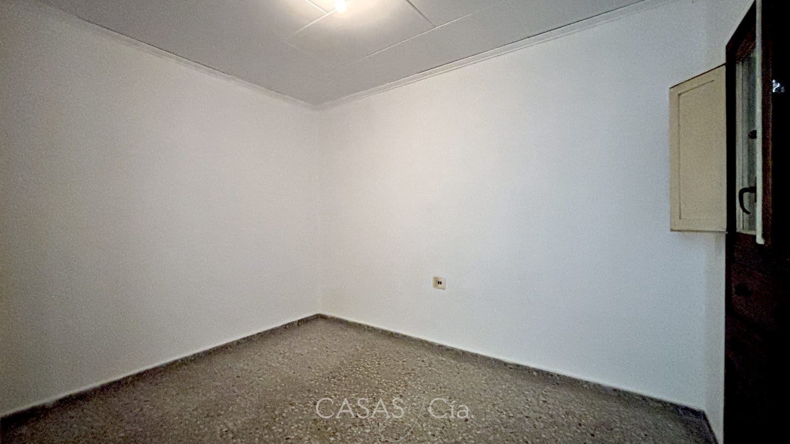 5 soveværelse Lejlighed til salg i Oliva - € 126.000 (Ref: 9294734)