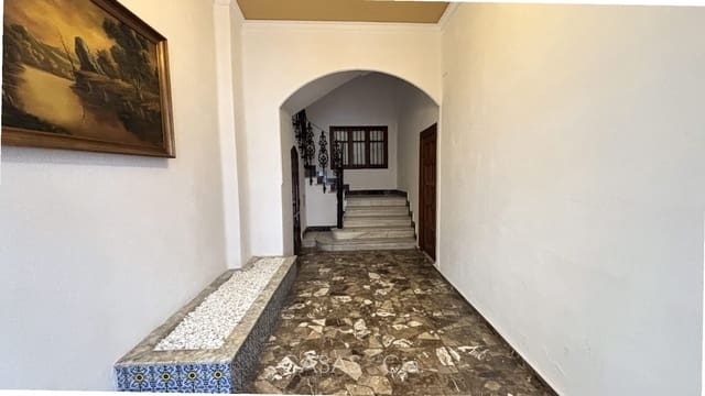 5 chambre Appartement à vendre à Oliva - 126 000 € (Ref: 9294734)