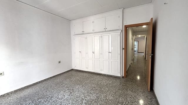 5 chambre Appartement à vendre à Oliva - 126 000 € (Ref: 9294734)