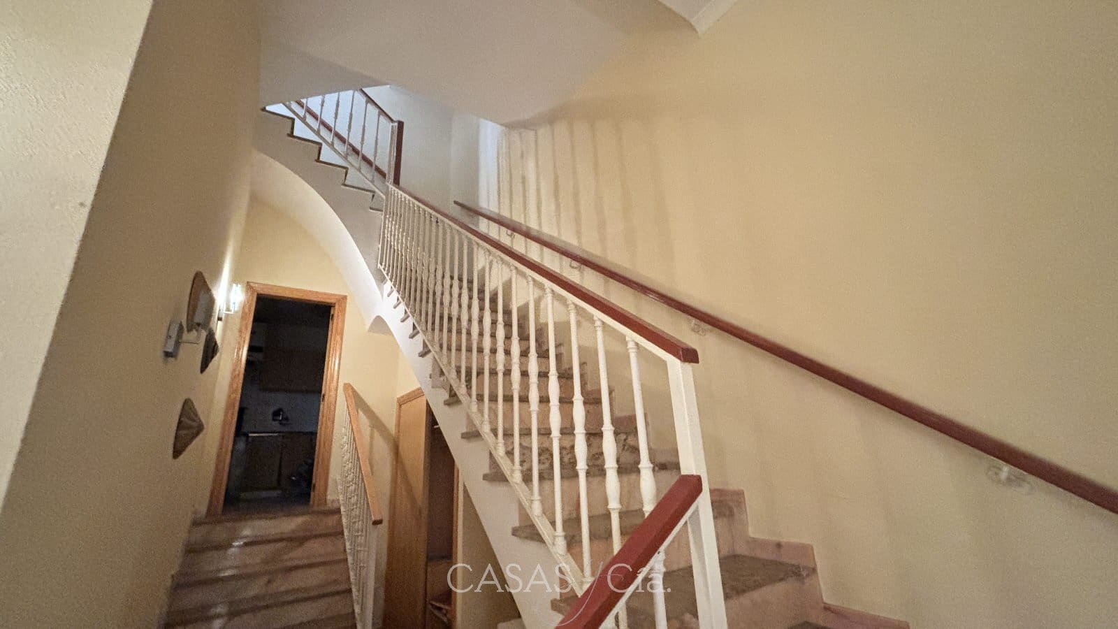 4 chambre Maison de Ville à vendre à Oliva avec garage - 299 950 € (Ref: 9369273)