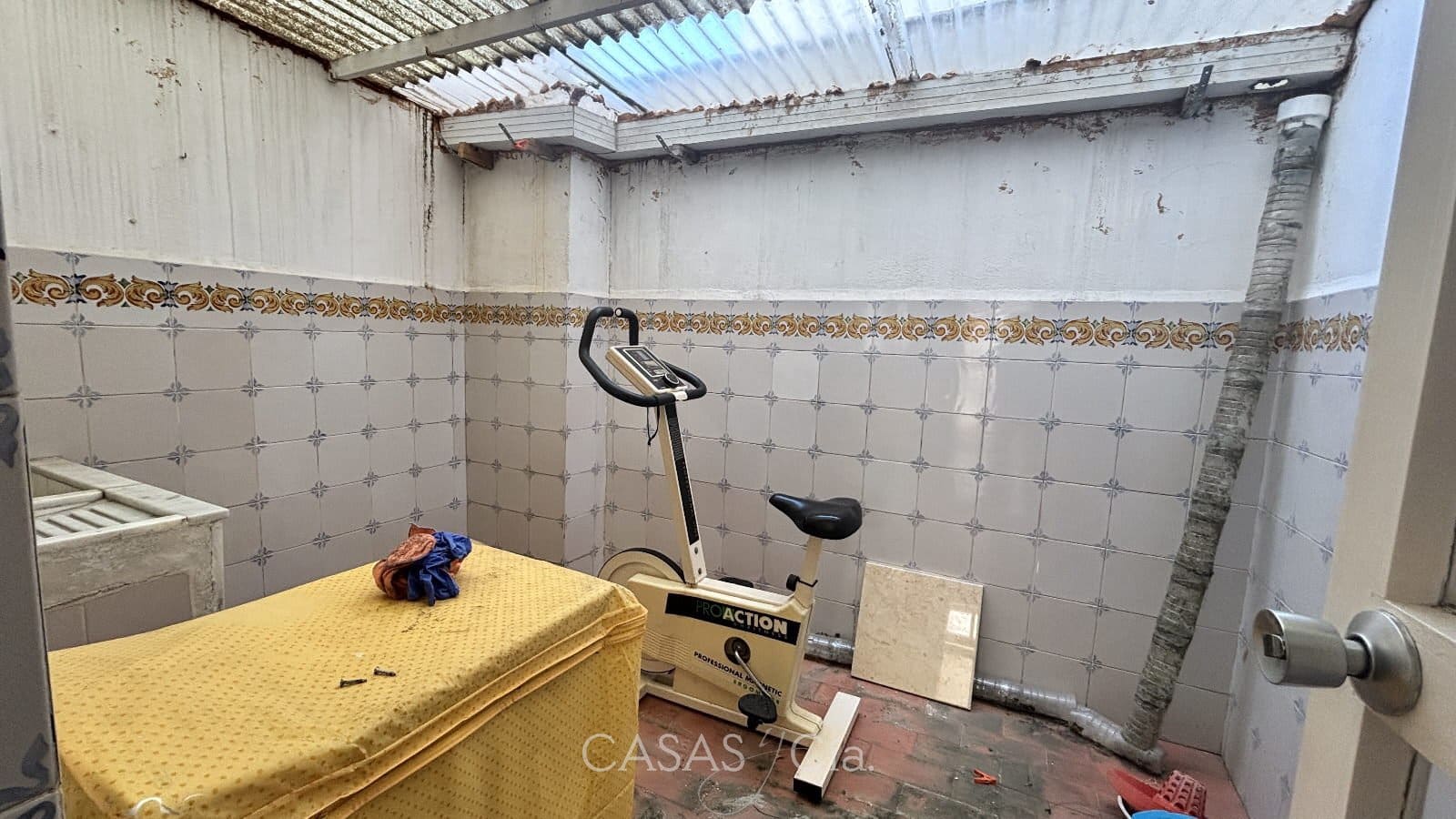 4 chambre Maison de Ville à vendre à Oliva avec garage - 299 950 € (Ref: 9369273)