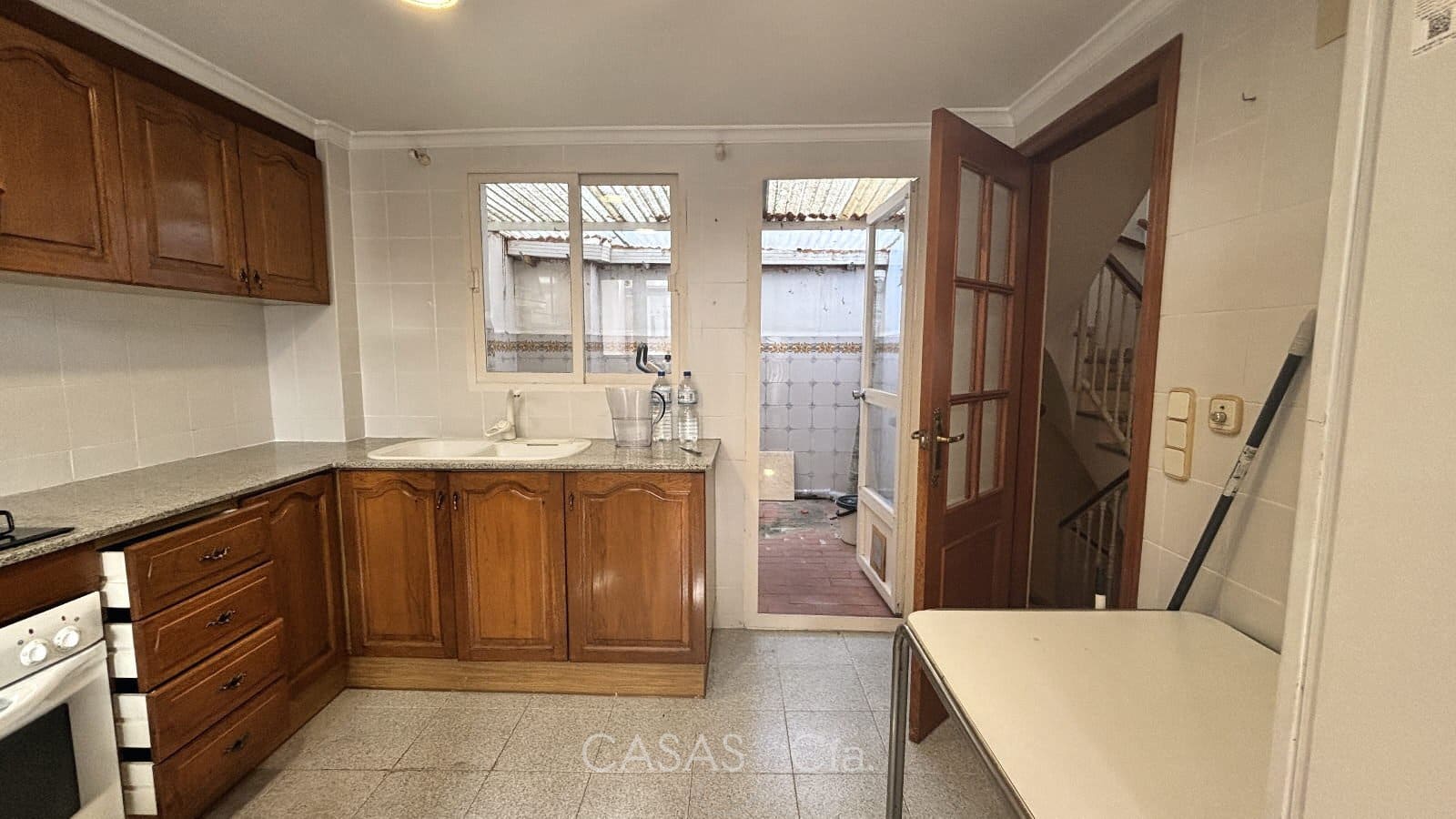 4 chambre Maison de Ville à vendre à Oliva avec garage - 299 950 € (Ref: 9369273)
