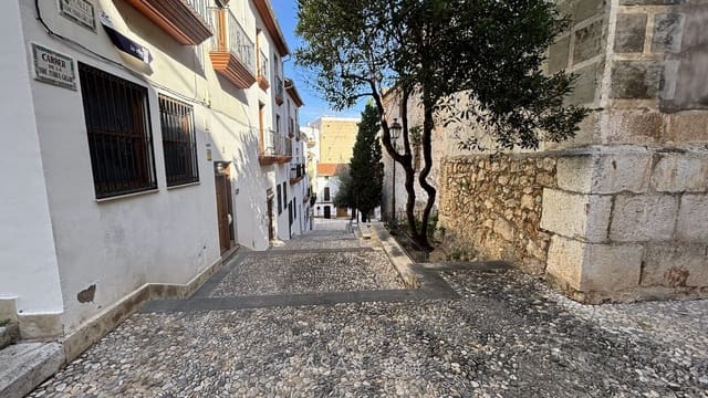 4 chambre Maison de Ville à vendre à Oliva avec garage - 299 950 € (Ref: 9369273)